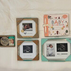 Baby Keepsake Bundle: Record Book, Photo Props, Sonogram &T humbprint Frames